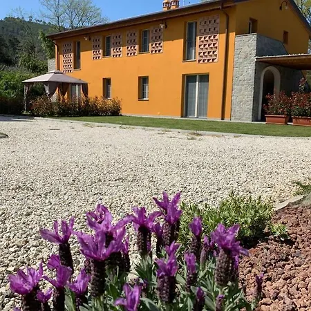Casa Da Adriano In Dimora Frediani * SantʼAndrea di Compito